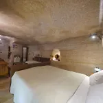 Turan Cappadocia Cave Γκόρεμε