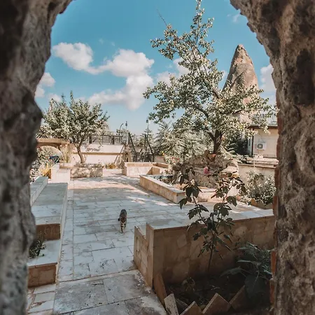 Turan Cappadocia Cave غوريمِيه