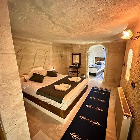 Turan Cappadocia Cave فندق غوريمِيه